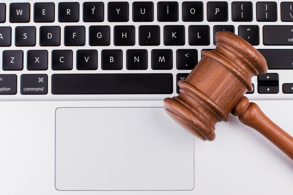 Cabinet juridique ou avocat : comment choisir la meilleure option pour vous ?